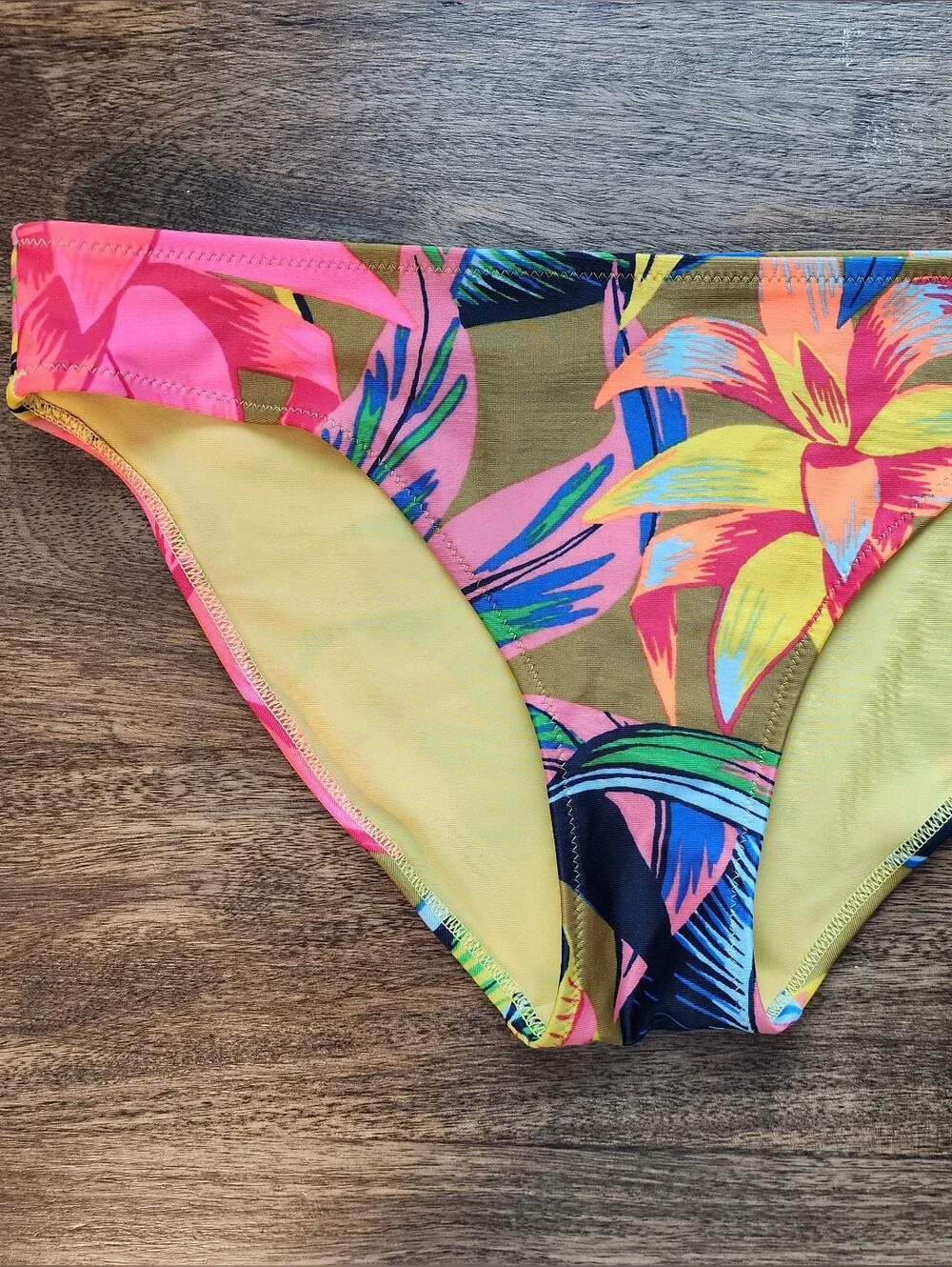 AERIE Tropical Floral Bikini Bottom - Pink, Yellow & Green Size Small